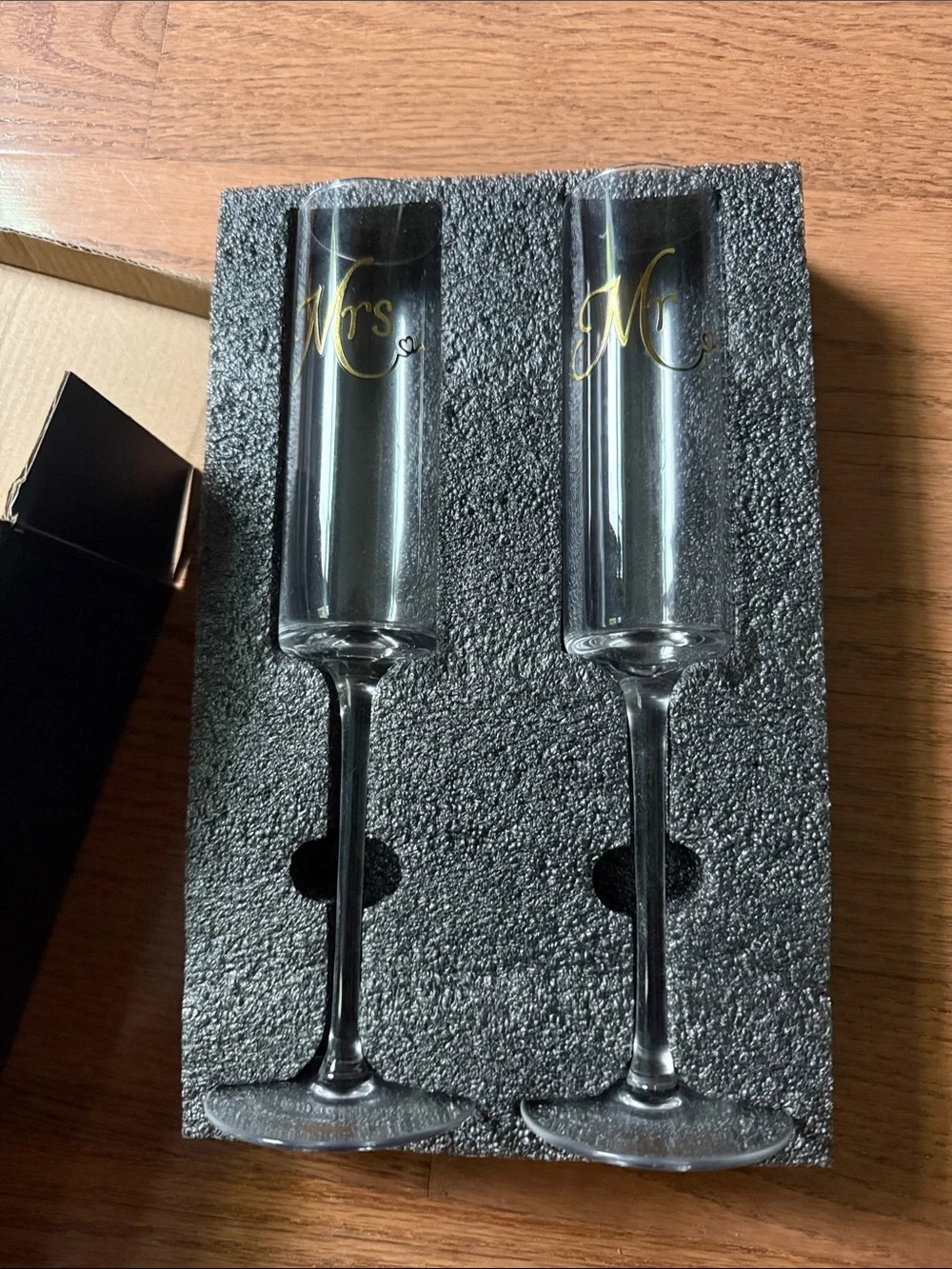 Mr. & Mrs. Premium Champagne Glasses - Black and Gold